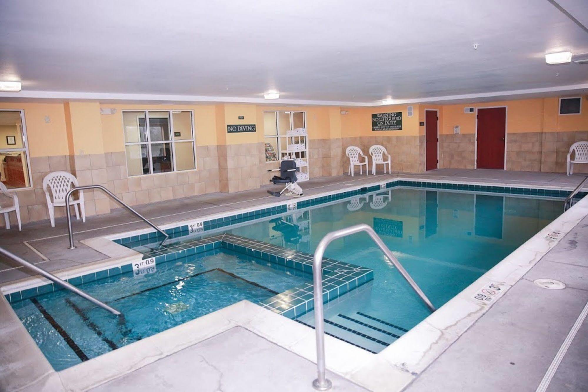 Country Inn & Suites By Radisson, Wytheville, Va Kültér fotó